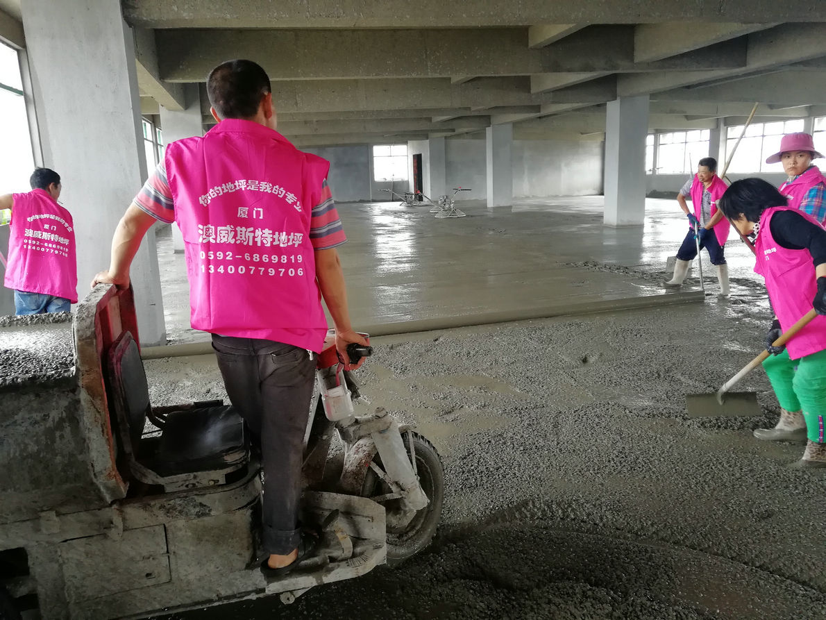 锡钛合金骨料耐磨地坪